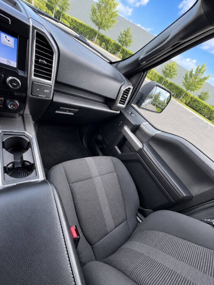 Used 2016 Ford F150 XLT w/ Equipment Group 302A Luxury RWD image 10