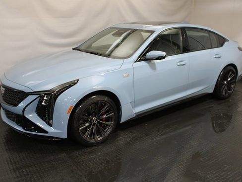 Used 2025 Cadillac CT5 V Blackwing image 2