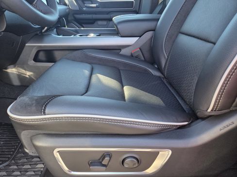 New 2026 RAM 1500 Laramie image 17
