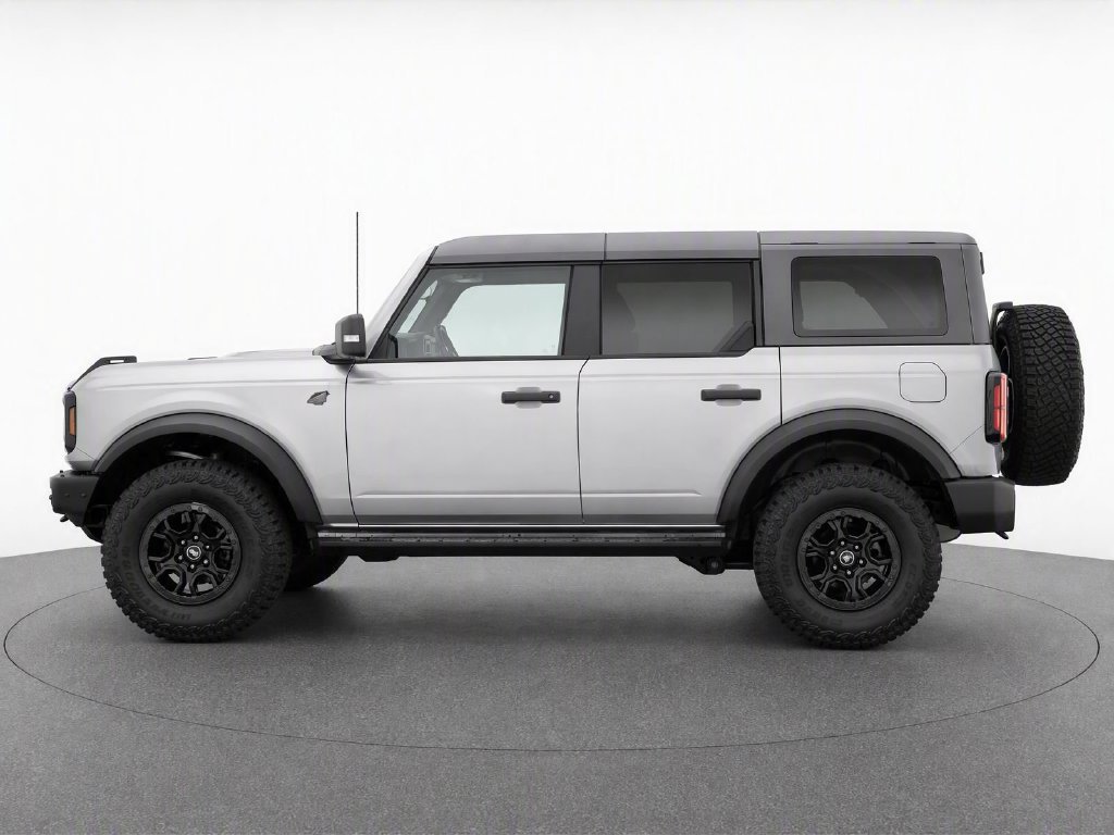 Used 2022 Ford Bronco Wildtrak AWD/4WD image 7