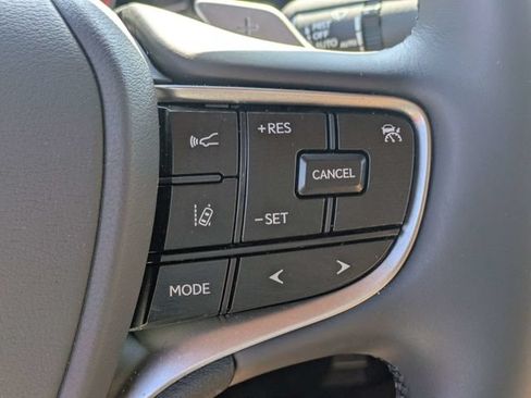 Used 2025 Lexus ES 350 w/ Premium Package FWD image 25