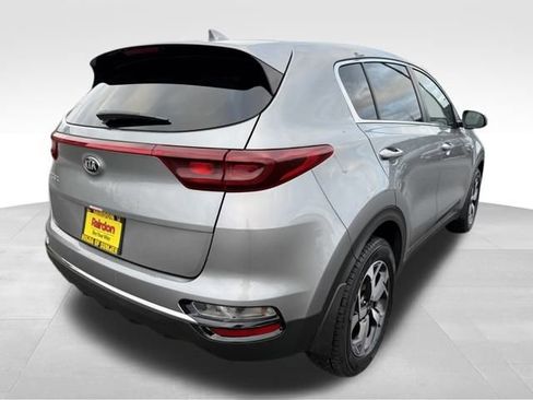 Used 2020 Kia Sportage LX image 9
