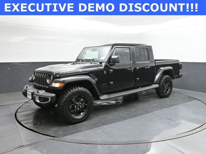 New 2025 Jeep Gladiator Sport