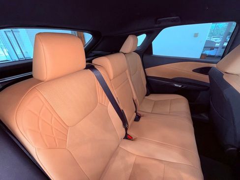 Used 2025 Lexus RX 350 Premium w/ Accessory Package (K3) FWD image 15