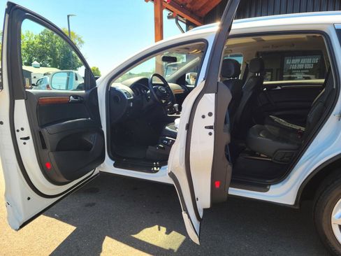 Used 2015 Audi Q7 3.0T Premium w/ Technology Package AWD/4WD image 7