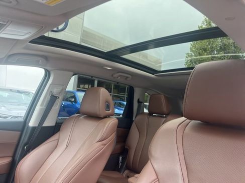 Certified 2023 Acura MDX SH-AWD w/ Technology Package image 32