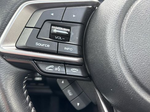 Used 2022 Subaru Forester Premium AWD/4WD image 12