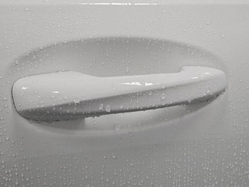 Certified 2025 Mercedes-Benz GLB 250 4MATIC image 29