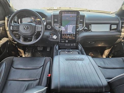 Used 2025 RAM 1500 Limited AWD/4WD image 18