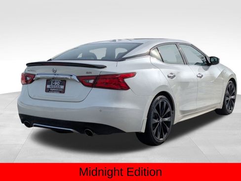 Used 2016 Nissan Maxima SR w/ Midnight Edition image 5
