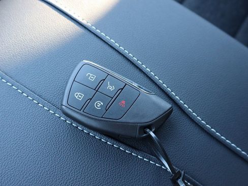 New 2026 Chevrolet Traverse LT w/ Driver Confidence Package image 34