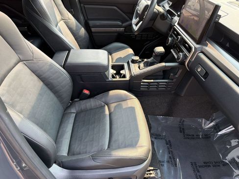 Used 2025 Toyota 4Runner TRD Sport Premium AWD/4WD image 26