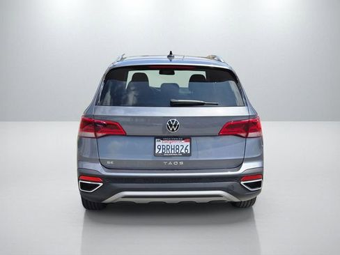 Used 2022 Volkswagen Taos SE FWD image 9