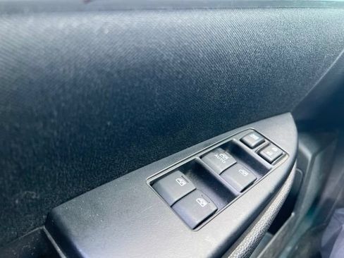 Used 2013 Subaru Legacy 2.5i Premium w/ All-Weather Pkg AWD/4WD image 19