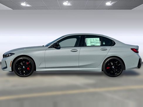 New 2026 BMW 330i Sedan w/ M Sport Package RWD image 2