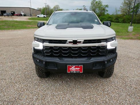 New 2026 Chevrolet Silverado 1500 ZR2 w/ ZR2 Bison Edition AWD/4WD image 10