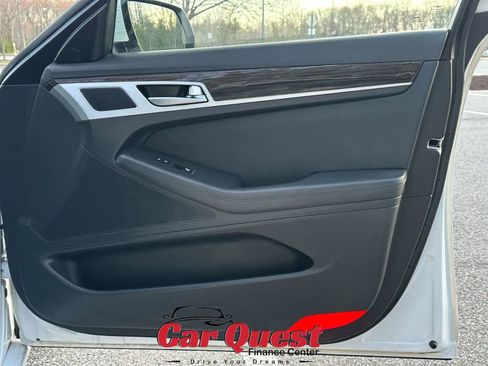 Used 2019 Genesis G80 3.8 image 18