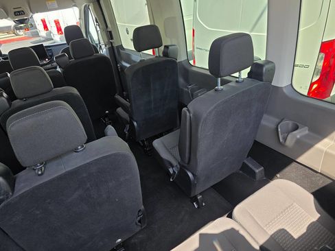 Used 2025 Ford Transit 350 XLT image 23
