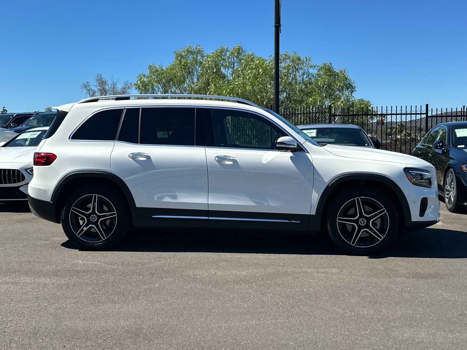Certified 2026 Mercedes-Benz GLB 250 image 2