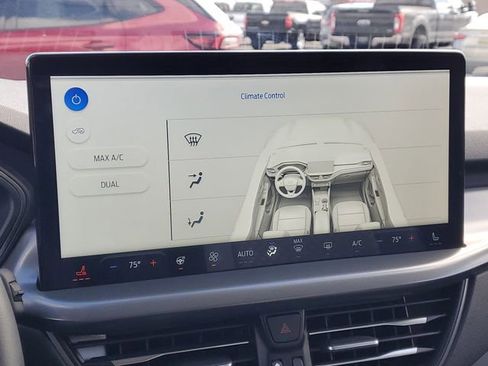 Used 2023 Ford Escape Active w/ Tech Pack #2 image 28