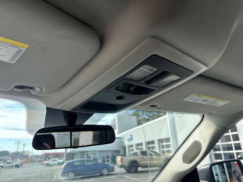 Used 2017 RAM 1500 Classic SLT image 26