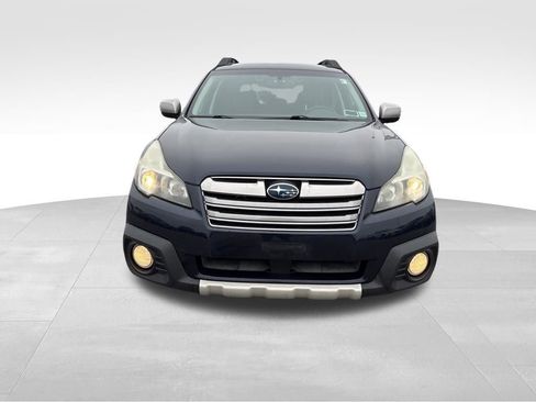 Used 2014 Subaru Outback 3.6R Limited image 3