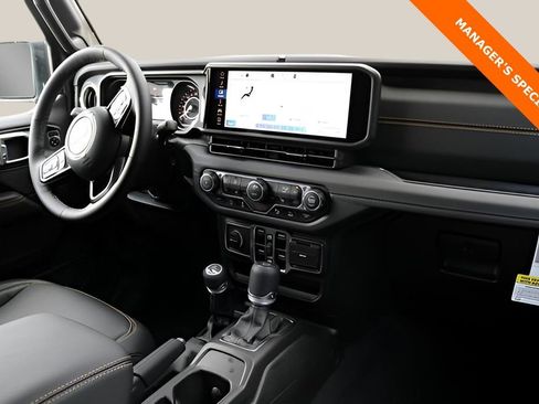 New 2025 Jeep Gladiator Sport image 18