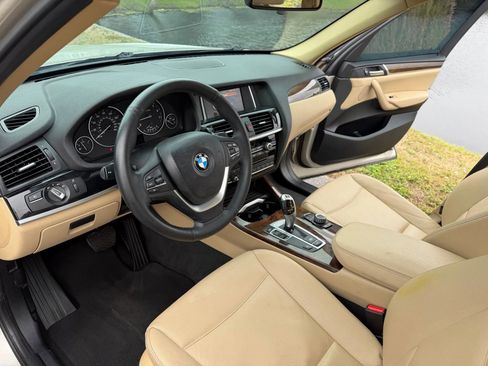 Used 2017 BMW X3 sDrive28i image 12