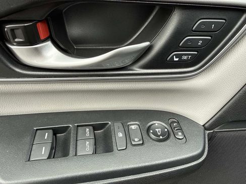 Used 2017 Honda CR-V EX-L image 19