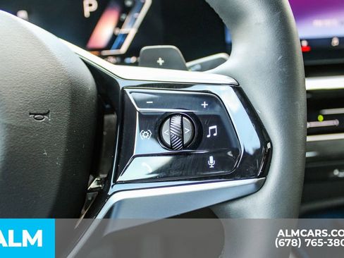 Used 2025 BMW 530i w/ Premium Package image 28