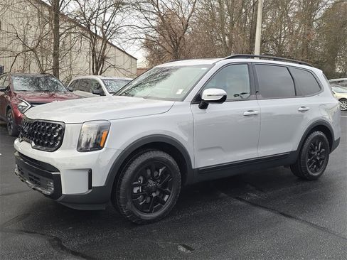 Certified 2025 Kia Telluride SX Prestige X-Pro image 7