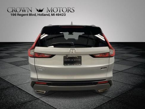 Used 2024 Honda CR-V Sport Touring image 5