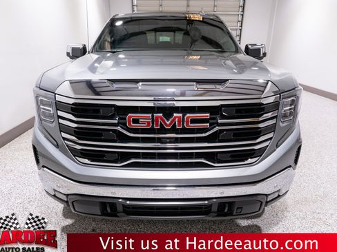 Used 2023 GMC Sierra 1500 SLT w/ SLT Premium Plus Package AWD/4WD image 7