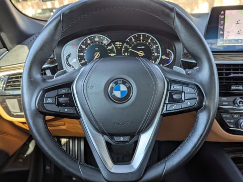 Used 2019 BMW 540i xDrive w/ Convenience Package image 20