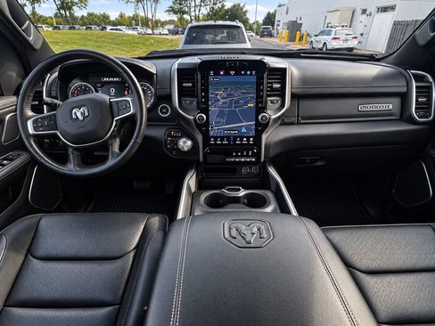 Used 2023 RAM 1500 Laramie AWD/4WD image 15