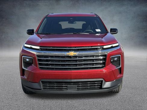 New 2026 Chevrolet Traverse LT image 9