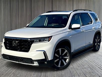 Used 2023 Honda Pilot Elite