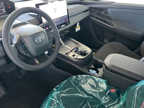 New 2026 Toyota C-HR AWD/4WD image 7