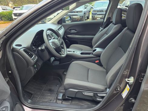 Used 2019 Honda HR-V EX image 20