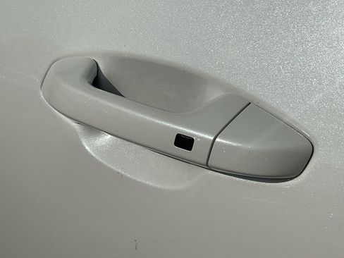 Used 2025 Kia Seltos S image 10