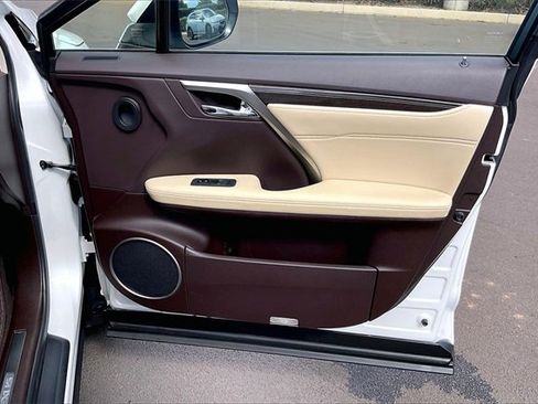 Used 2019 Lexus RX 450hL Luxury image 24