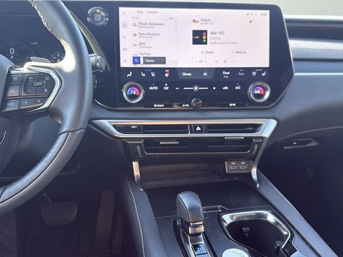 Certified 2025 Lexus RX 350 Premium image 14