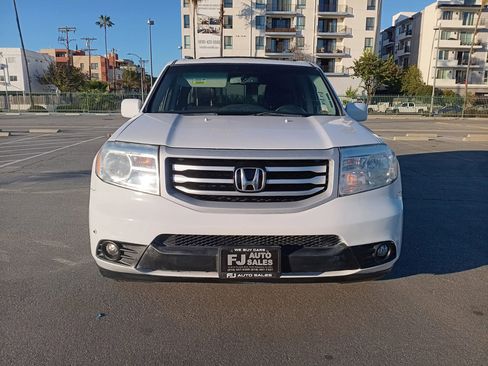 Used 2015 Honda Pilot Touring image 2