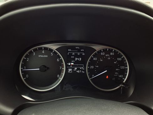 Used 2024 Nissan Kicks S image 20