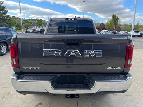 Certified 2025 RAM 2500 Big Horn AWD/4WD image 5