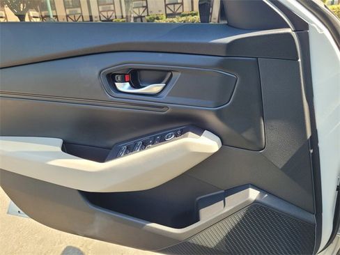 Used 2024 Honda Accord EX image 13