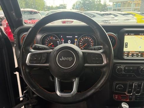 Used 2023 Jeep Gladiator Mojave w/ LED Lighting Group AWD/4WD image 15