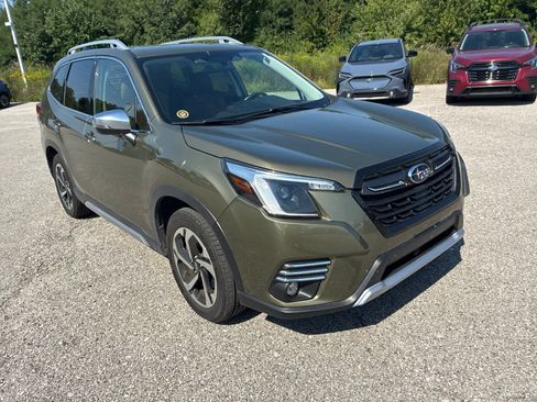 Certified 2023 Subaru Forester Touring AWD/4WD image 10