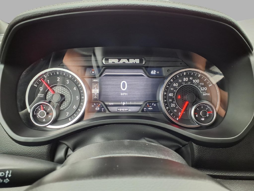 Used 2026 RAM 1500 Laramie AWD/4WD image 14