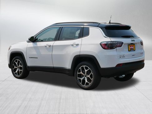 New 2026 Jeep Compass Limited w/ Sun, Sound & Navigation Group AWD/4WD image 5